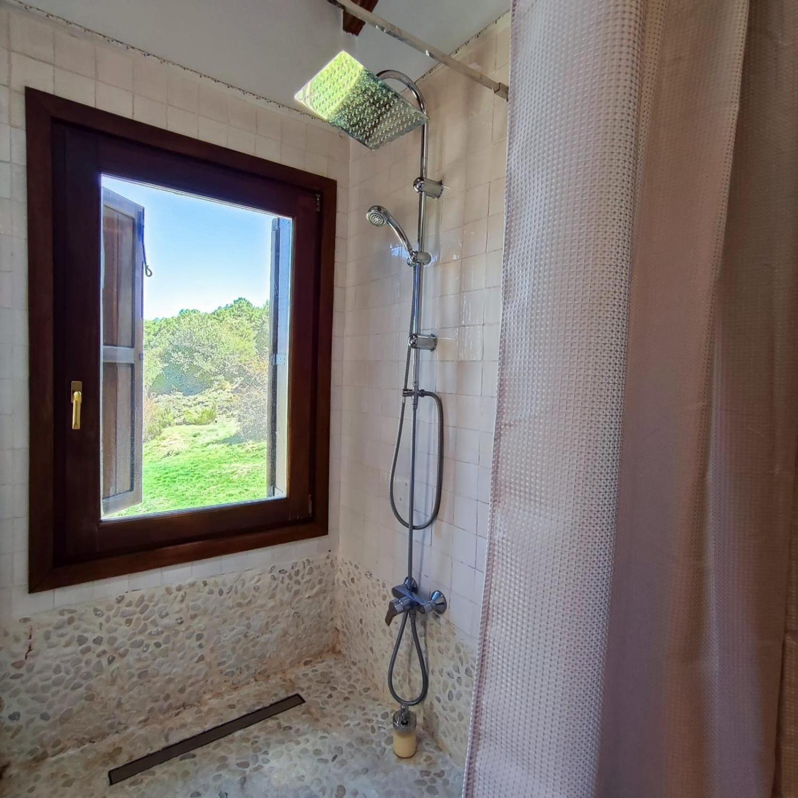 בית הארחה גואחר-סיירה 	Refugio Del Aguila "Casa Diaman" מראה חיצוני תמונה